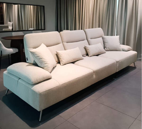 How to Clean Fabric Sofa at Home