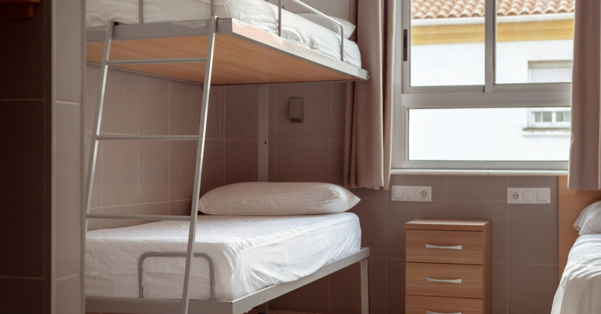 Single bed: