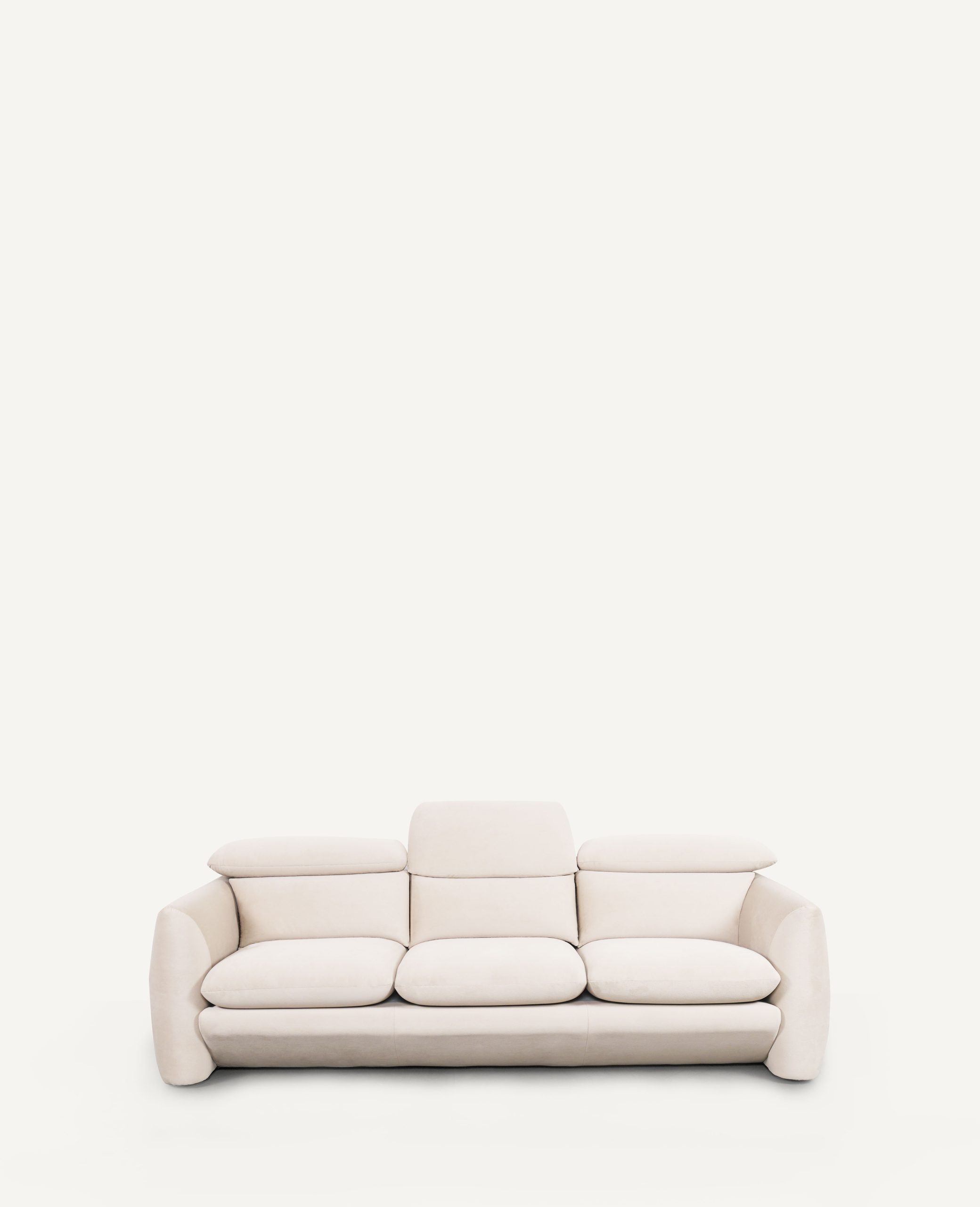 Oniro3s.1 Oniro 3 Seater - Image 1